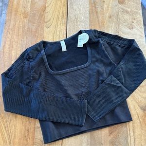 NWT OFFLINE By Aerie Seamless Cable Square Neck T-Shirt- SIZE XL